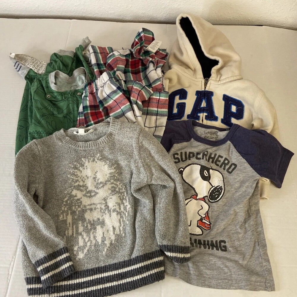 Lot of 3T boy clothes pajamas, star war sweaters, T-shirt, hooded zip up jacket